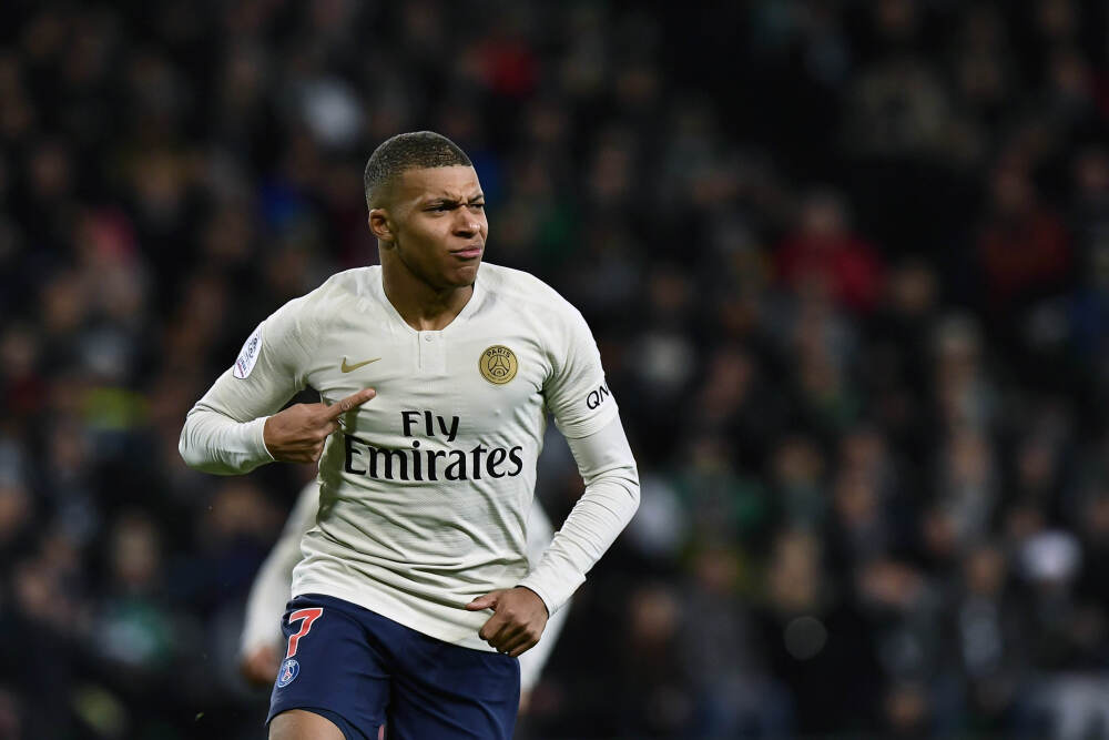 中金怪杰：金银维持强势，黄金新高可待。